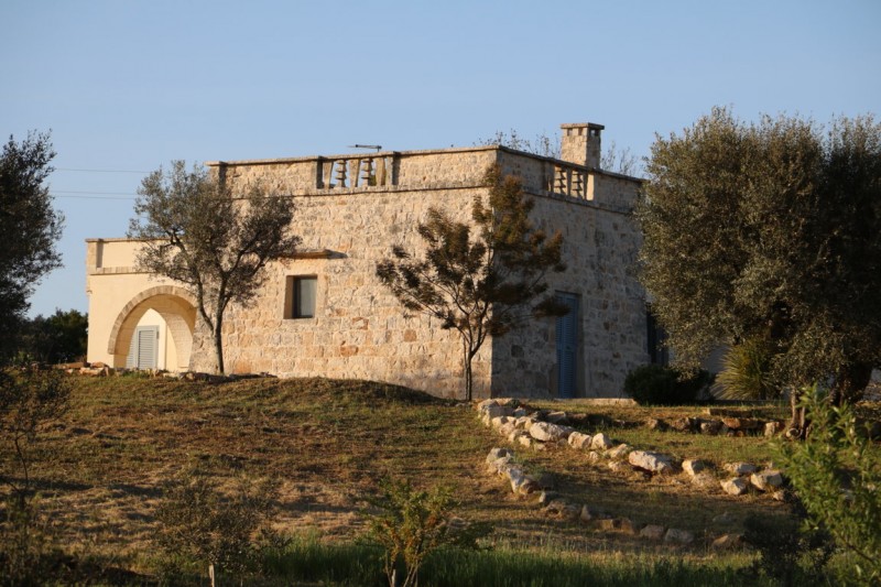 Ostuni vendita casale ristrutturato con terrazzo casaestyle